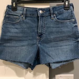 True Religion: Maisie raw hew shorts